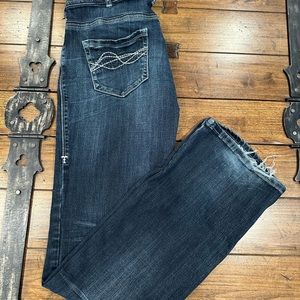 Cowgirl Tuff jeans size 28x35